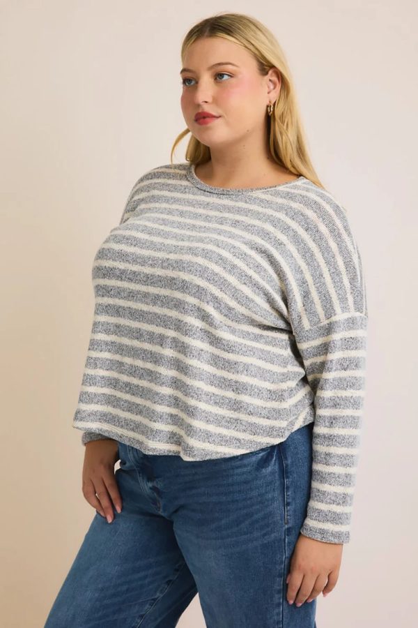 Plus Size Grey Cream Striped Long Sleeve Scalloped Hem Relaxed Fit Knit Top - Image 3