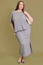 Plus Size Gray Ribbed Short Sleeve Crew Neck Relaxed Fit Knit Top - Image 6