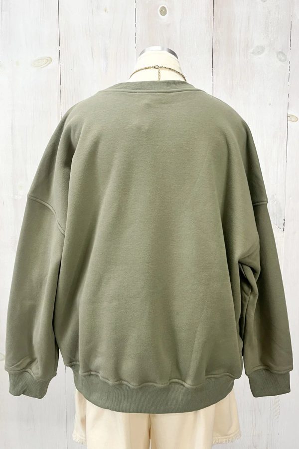 Plus Size "Hole In One Country Club" Vintage Golf Oversized Sweatshirt - Image 6