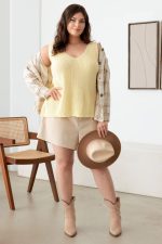 Plus Size Sleeveless V-Neck Knit Sweater Top - Image 12