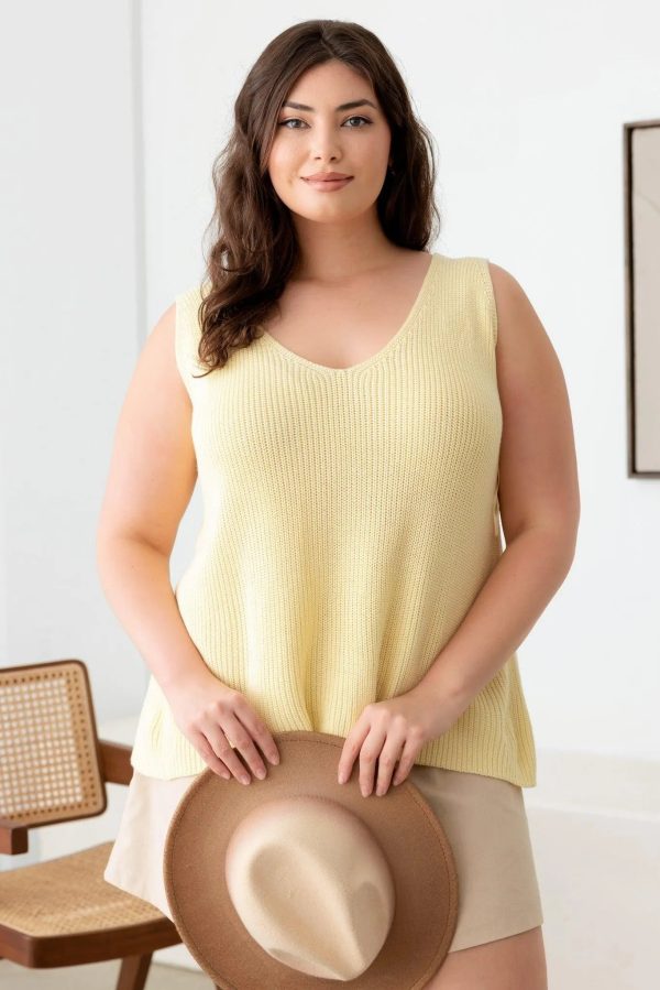 Plus Size Sleeveless V-Neck Knit Sweater Top - Image 7